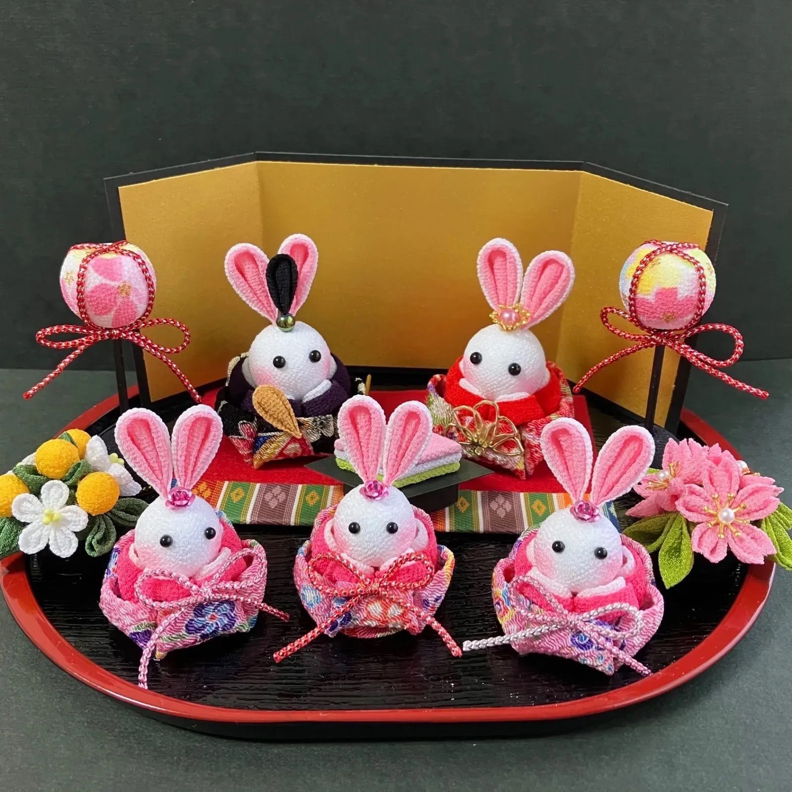つまみ細工 ミニ うさぎのお雛様 うさぎ雛人形 1/5〜7は15%ポイント つまみ細工 ミニ うさぎのお雛様 うさぎ雛人形 1/5〜7は15%ポイント