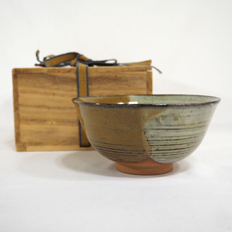 五月の特売品 十四代 亀井味楽作 高取焼 茶碗 茶道具
