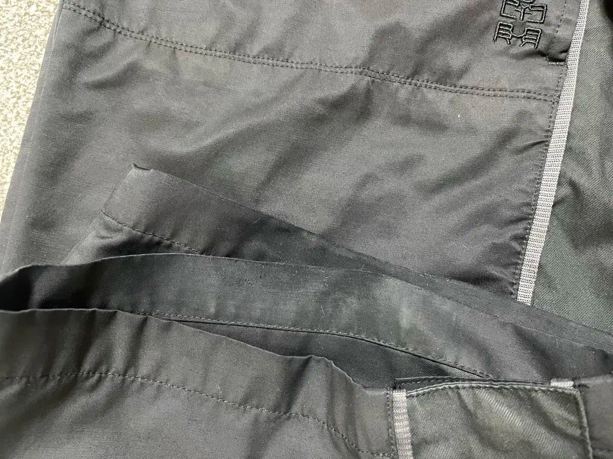  2 1011 トラックパンツ トリプルブラック ジョガーパンツ スウェットパンツ パンツ