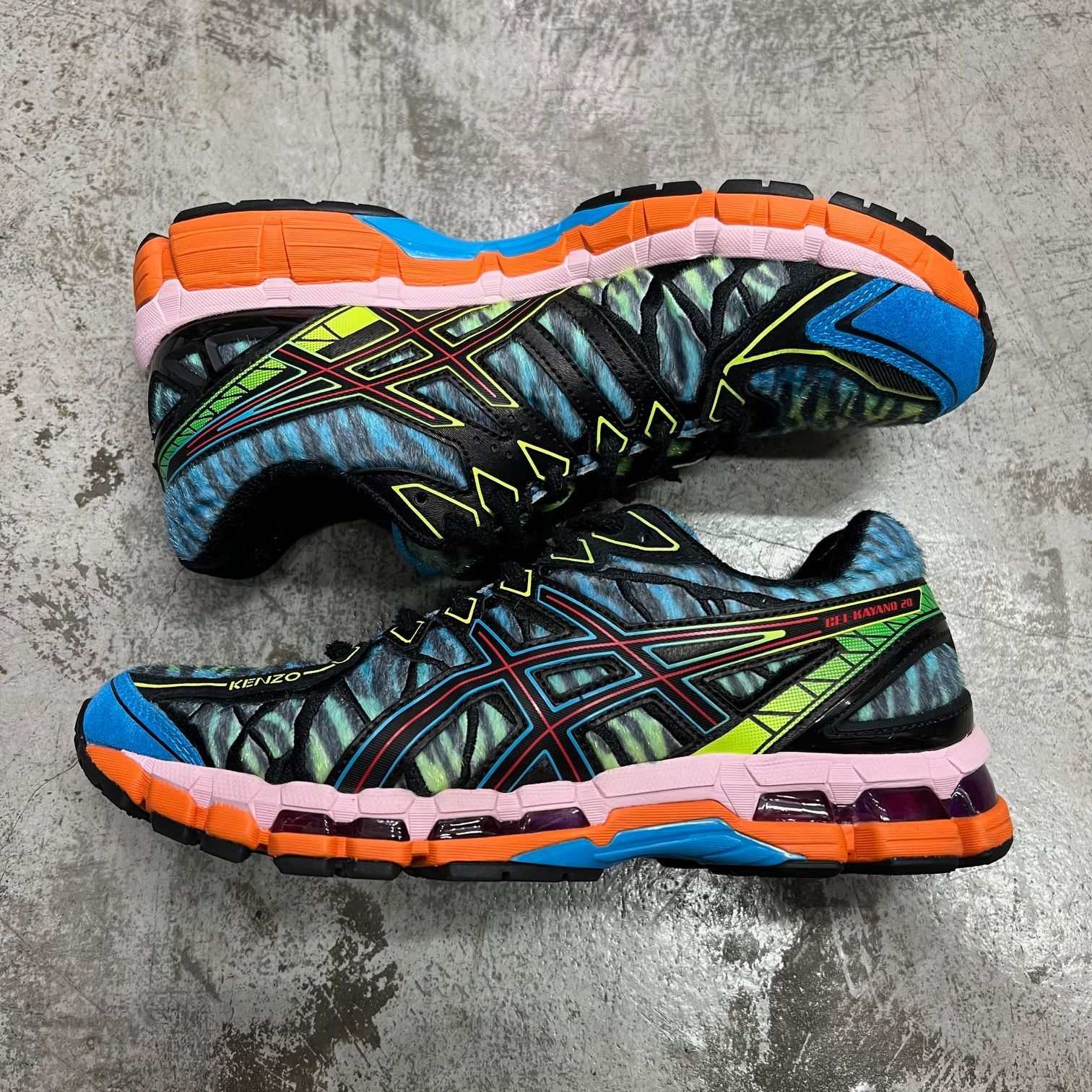 定価50600円 KENZO ASICS GEL-KAYANO 20 CYAN ゲル カヤノ 20 コラボ 