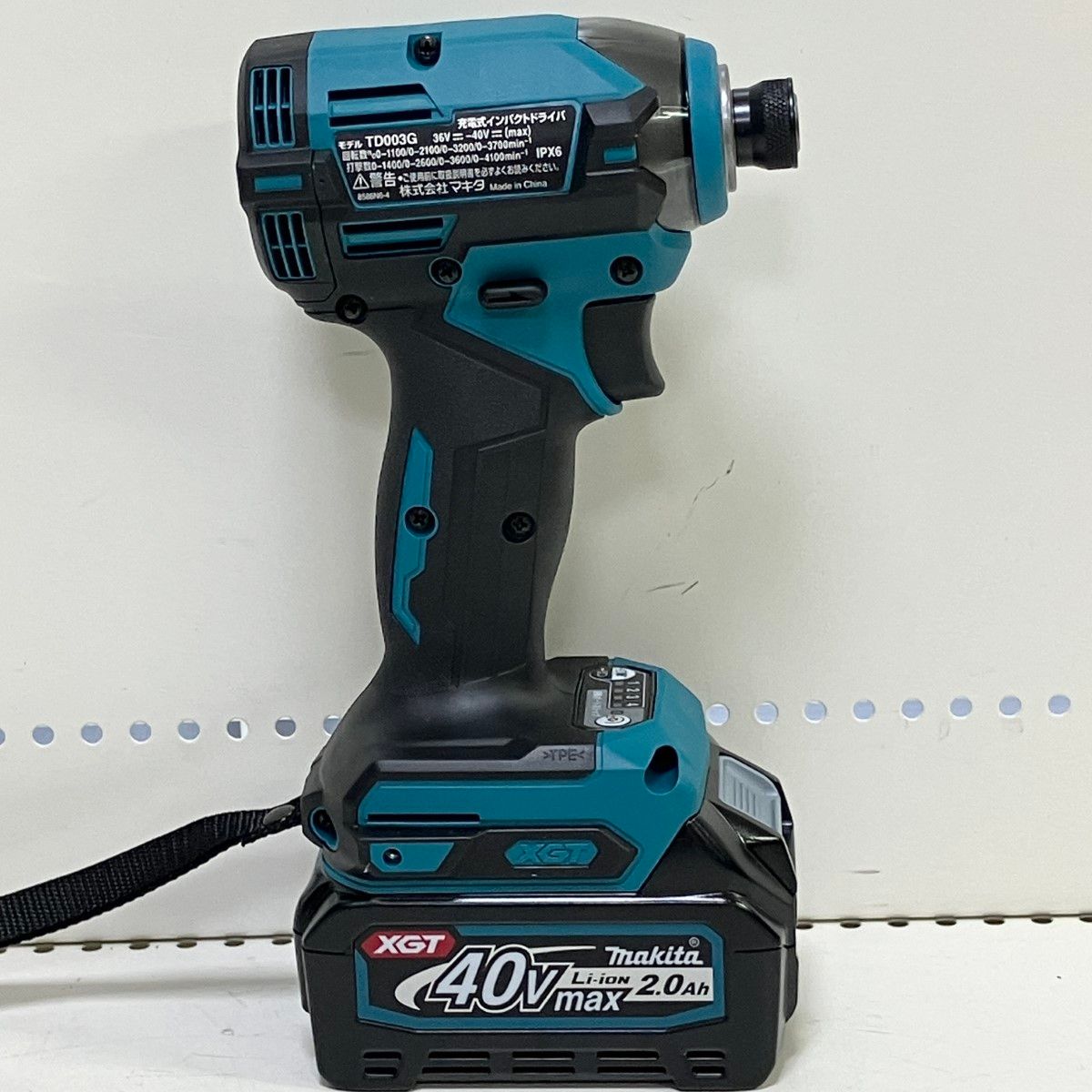 ЗЗMAKITA マキタ 40V インパクトドライバ 充電器 バッテリー×2 ケース 
