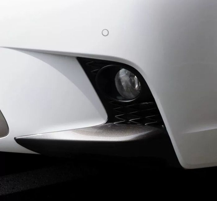 フロントバンパーガーニッシュ