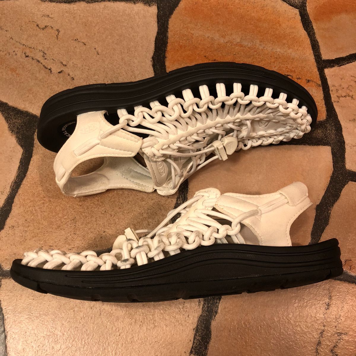 KEEN ユニークサンダル　ウィメンズ　23センチ ウィメンズ ユニーク | ユニーク | KEEN公式オンラインストア