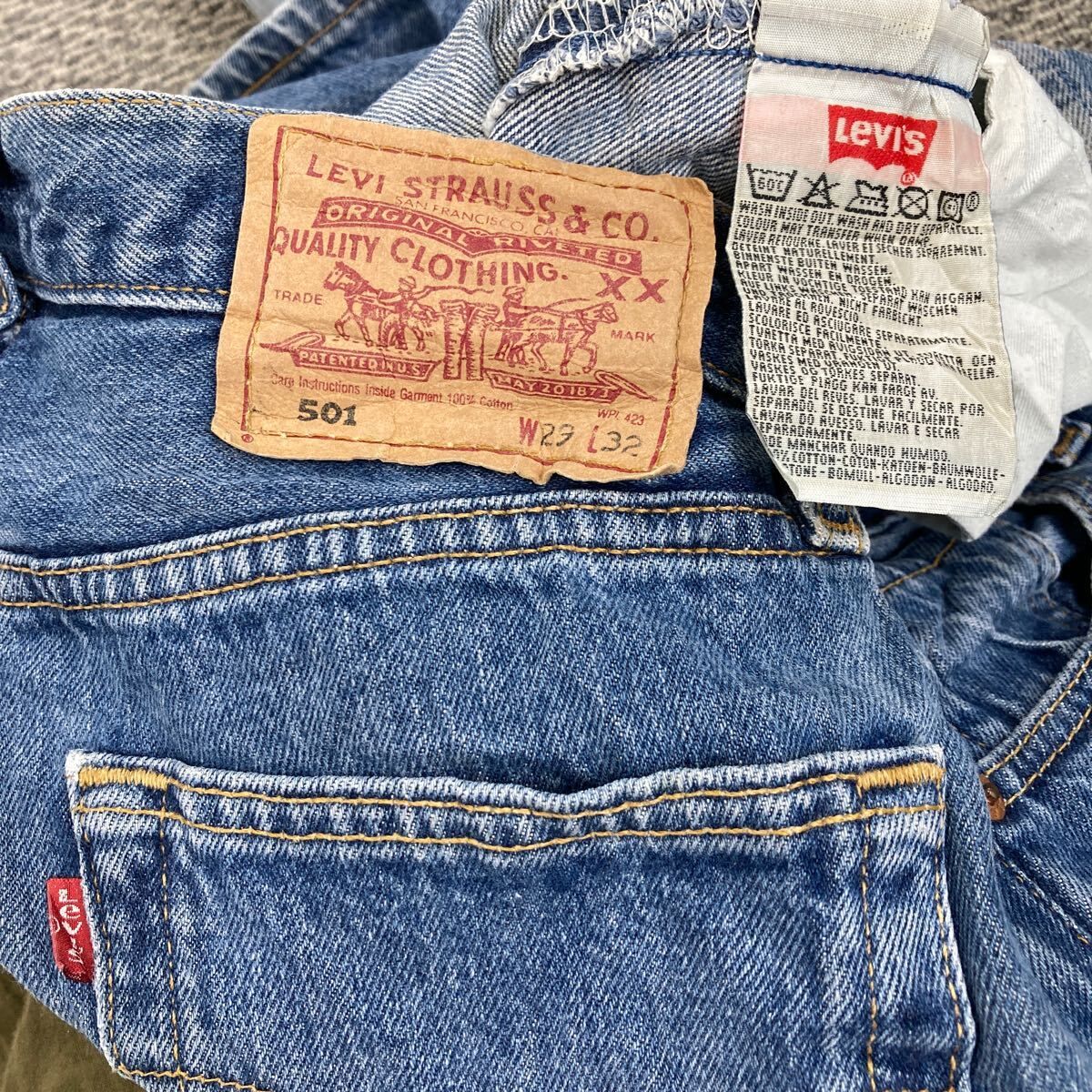 Levi's デニムパンツ W29 インディゴブルー リーバイス ボタン