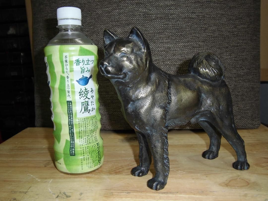 金属　樹脂　犬　オブジェ　置物 R506 犬 置物 オブジェ 飾り物 金属製 約1.5Kg 美品 - メルカリ