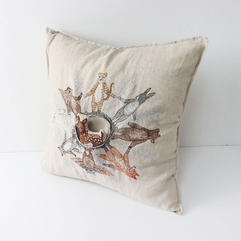 CORAL & TUSK 刺繍クッション Coral & Tusk Halloween Collection