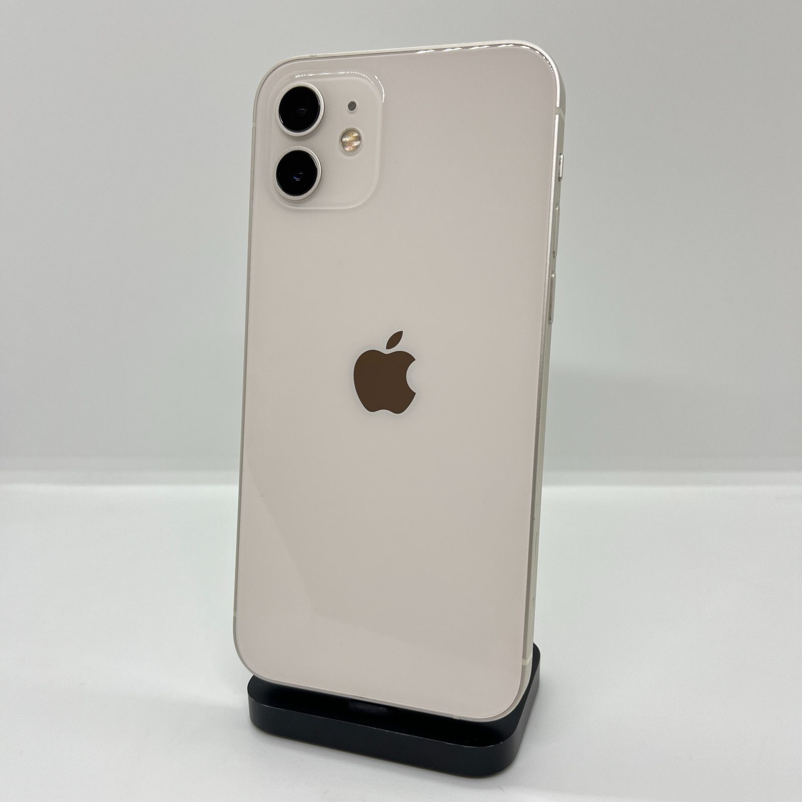 美品　iPhone12 256GB SIMロック解除済み スマホ iPhone12[256GB] ブラック SIMロック解除済の買取価格｜中古