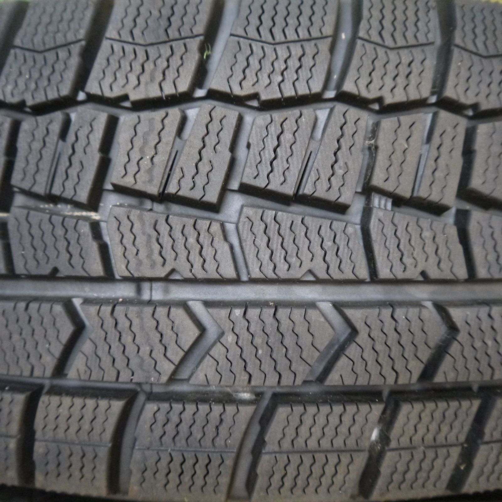 バリ溝 24年 キレイ 9.5分以上 スタッドレス 185|65R15 ダンロップ ウインターマックス WM02 RANBROS ランブロス 15インチ PCD100|4H 5093006Hス FFCRYSTALESIA_COM