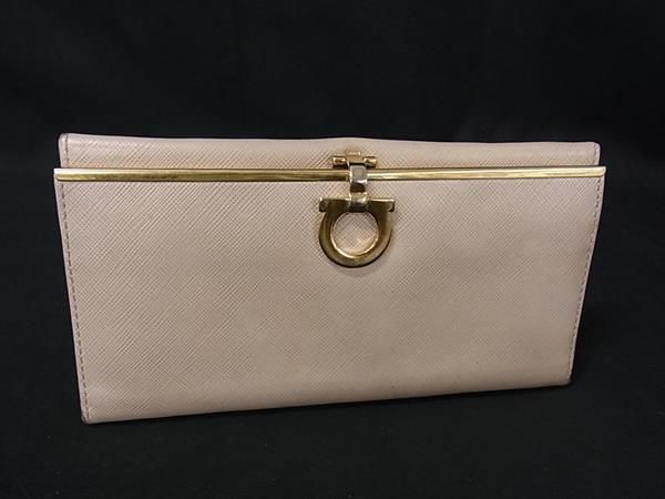 Salvatore Ferragamo フェラガモ ガンチーニ レザー 二つ折り 長