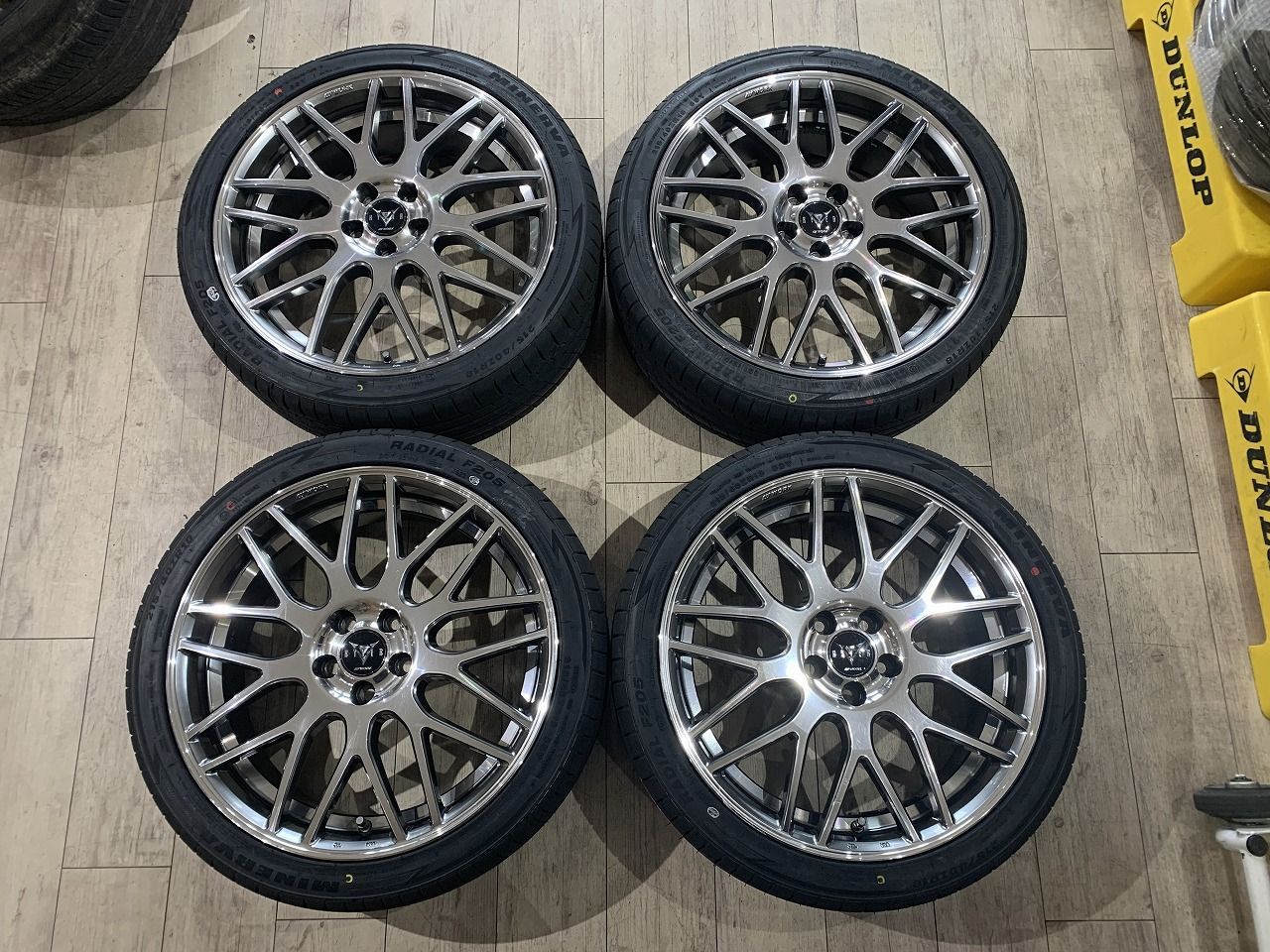 18インチ　PCD100-5H 7J +48 215/40R18 18インチ PCD100-5H 7J +48 215/40R18