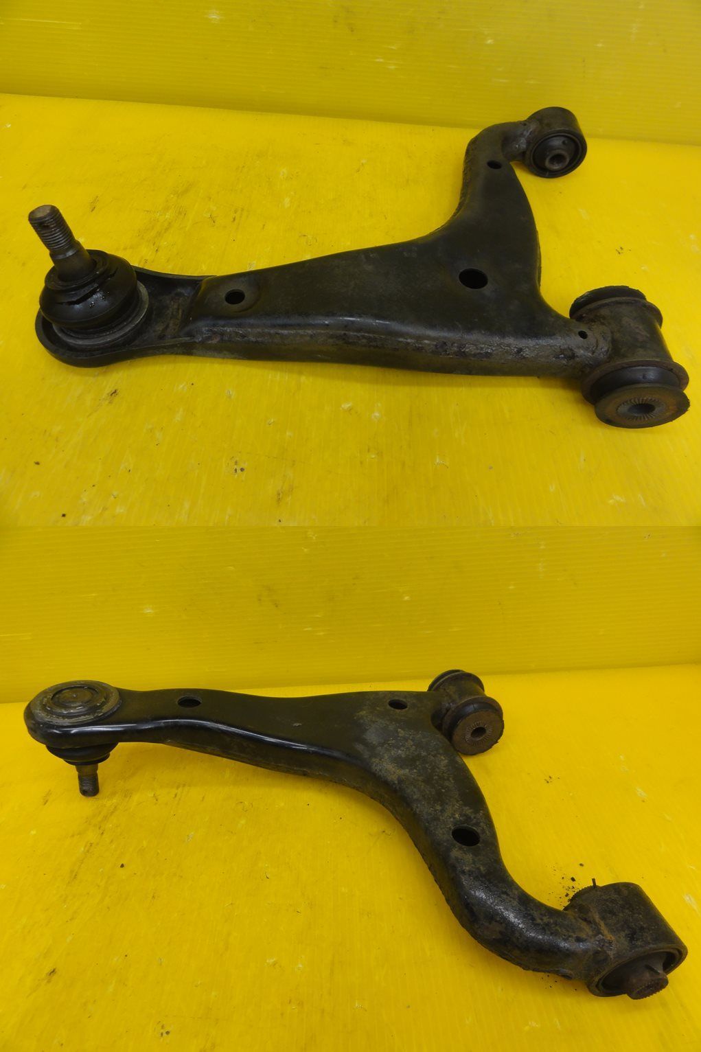 平成13年車 トヨタ JCG10 プログレ 左 後 リア ロアアーム セット 純正 F30666