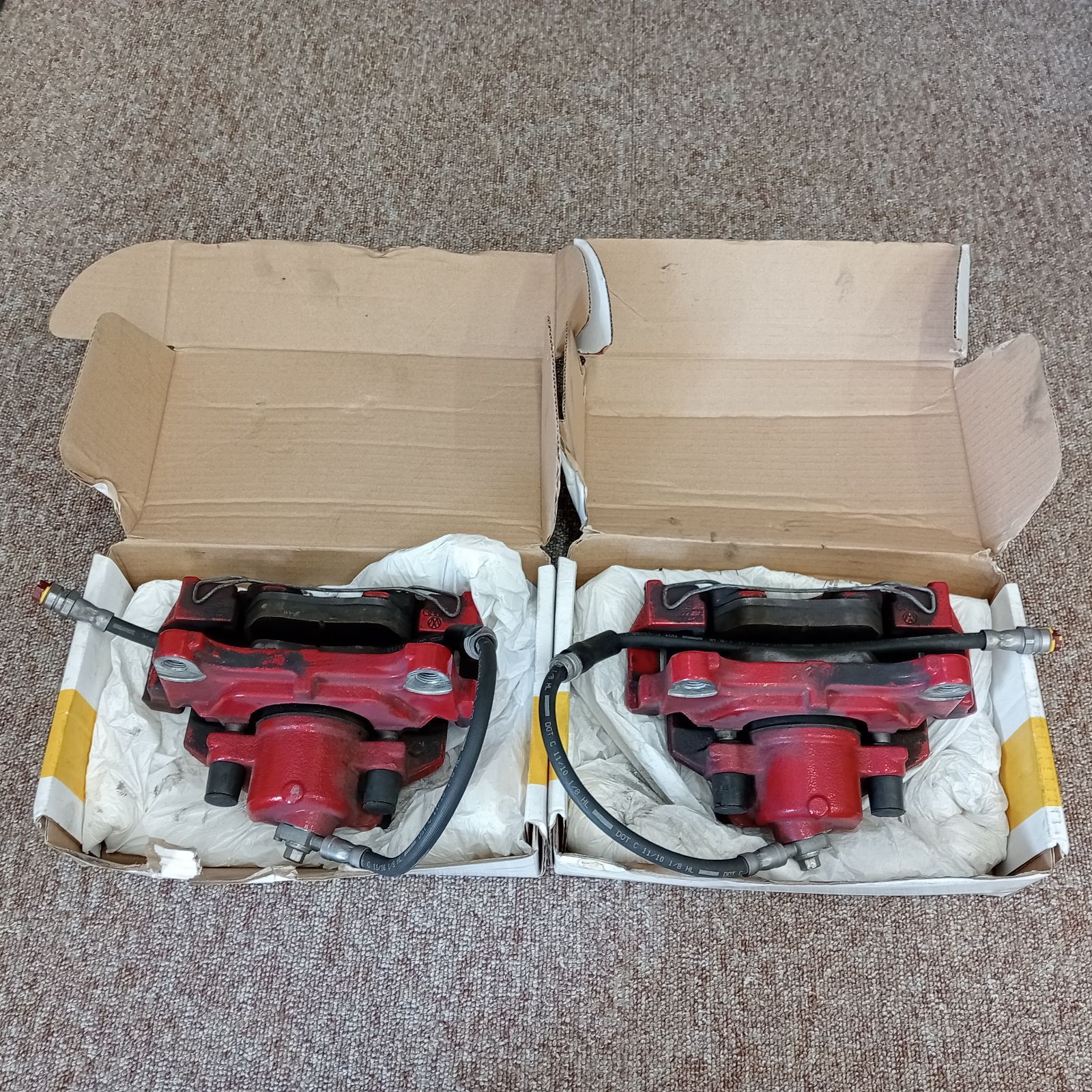 VW フォルクスワーゲン ゴルフ5 GTi 純正 フロント キャリパー 左右