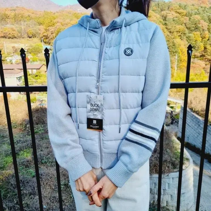 フード付きジャケット 3COLOR
