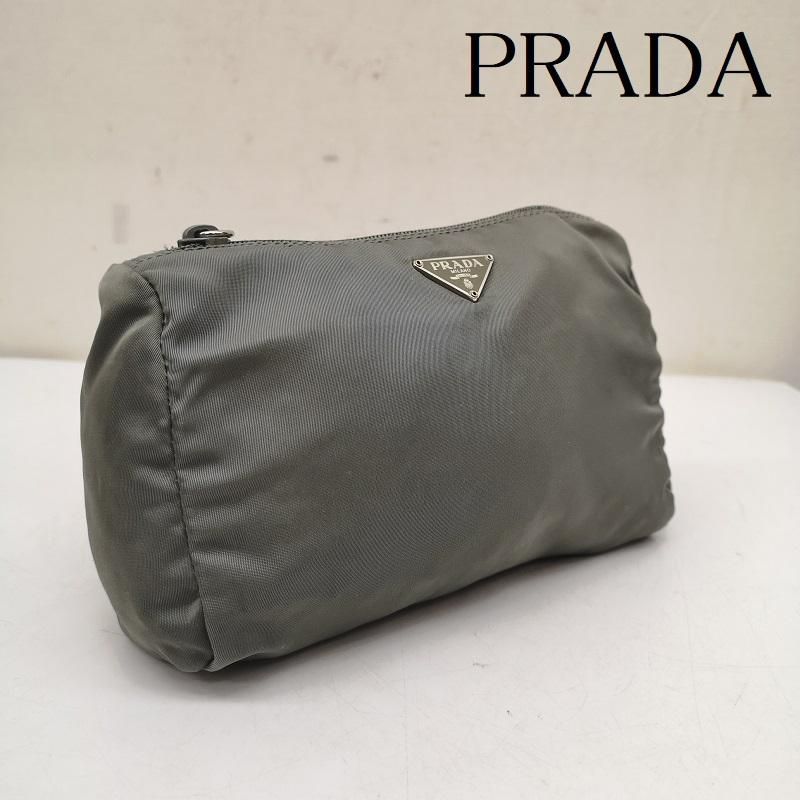PRADA プラダ ポーチ 三角 プレート ナイロン ポーチ 化粧
