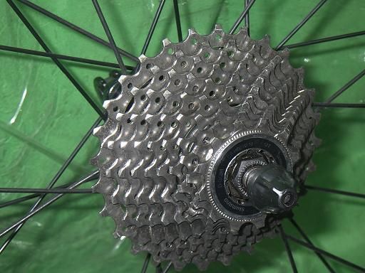 タイヤホイール 622