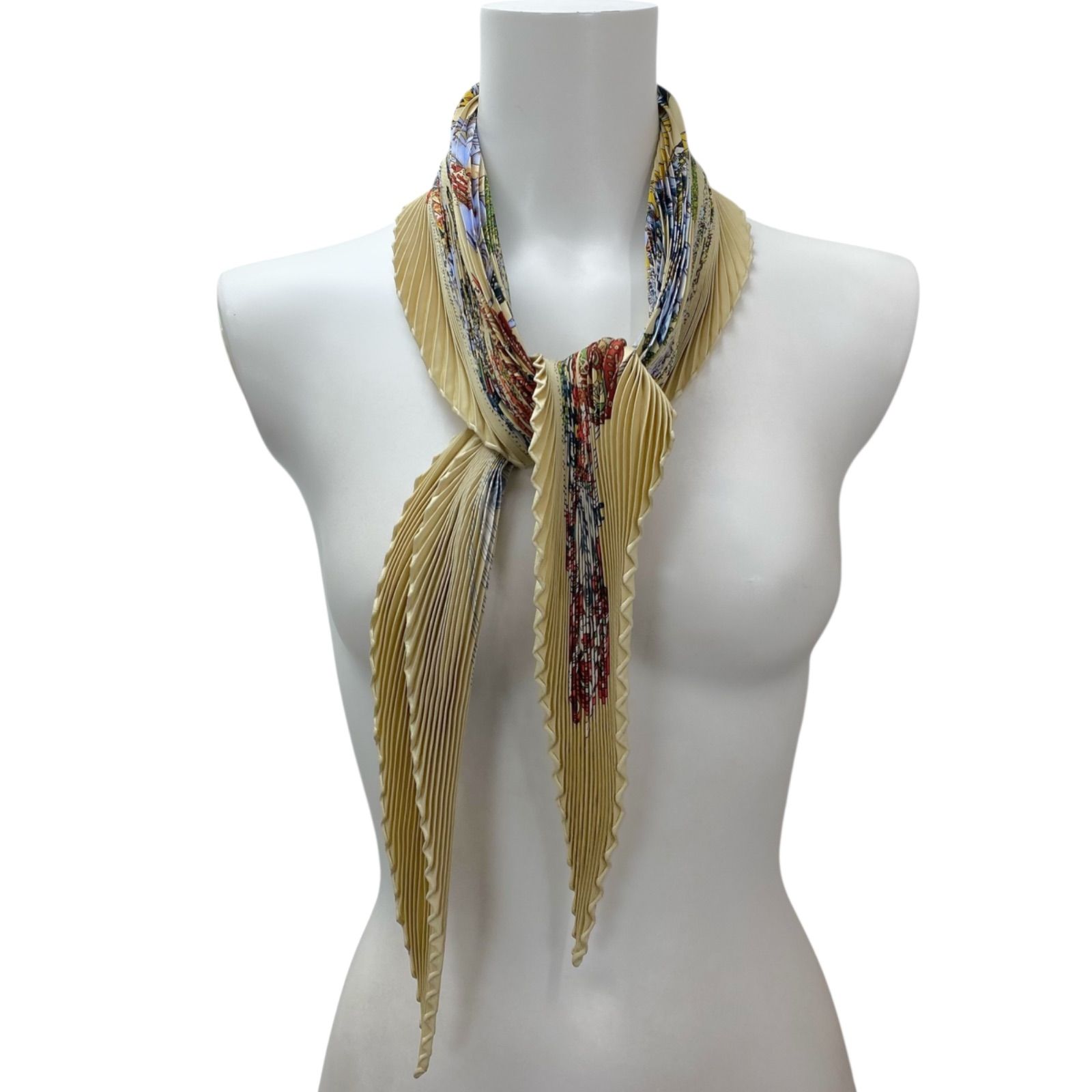 ○エルメス HERMES カレ90 Au FIL de la SOIE プリーツスカーフ