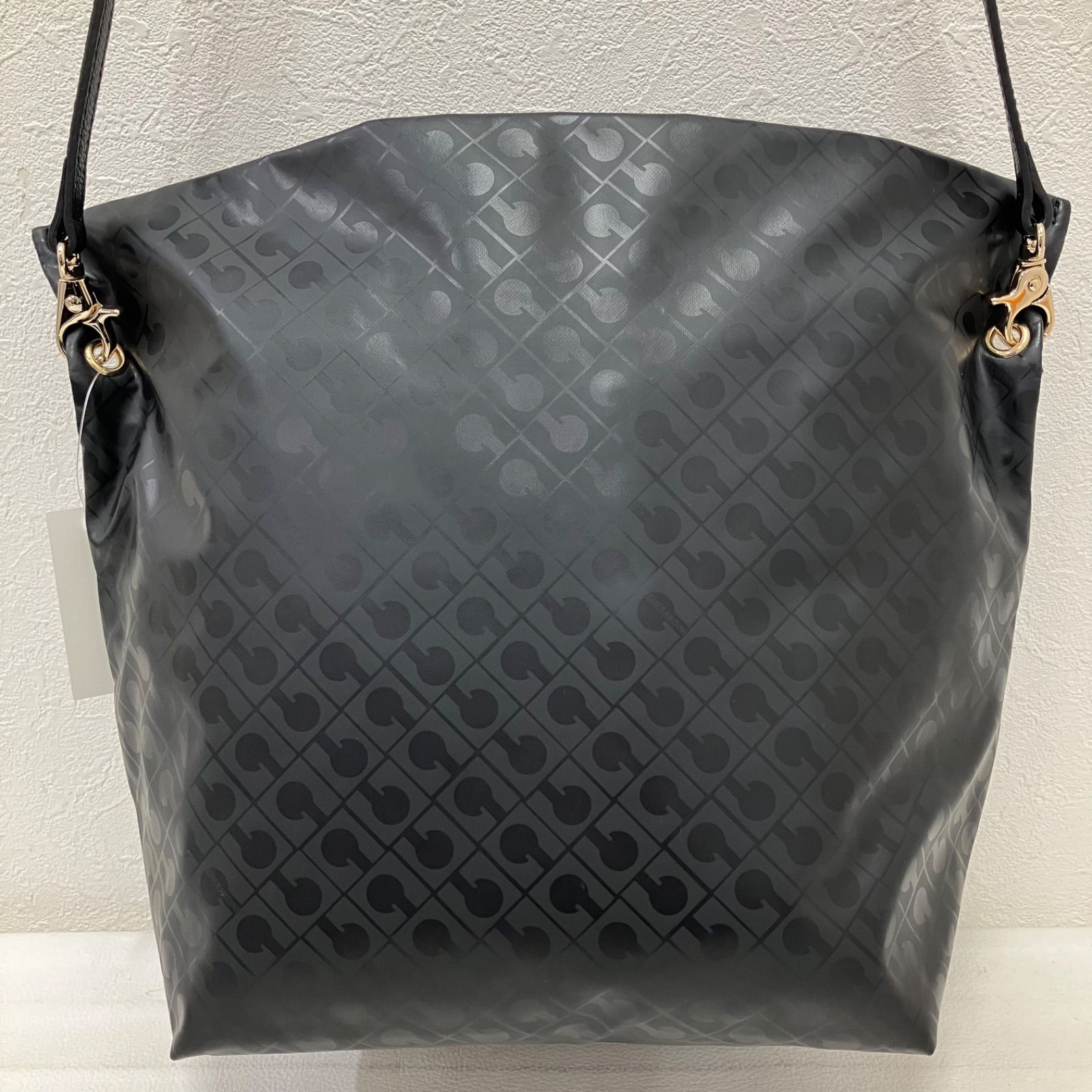5321 美品 GHERARDINI ゲラルディーニ ショルダーバッグ ブラック 黒 