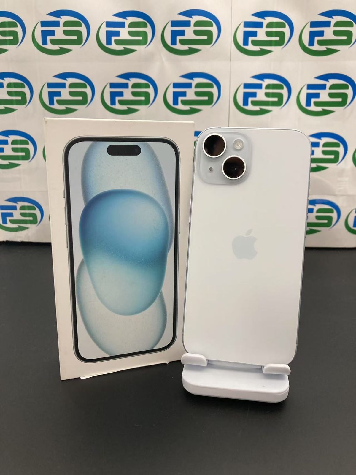 美品】iPhone15 ブルー simフリー 128G 美品】iPhone15 ブルー simフリー 128G