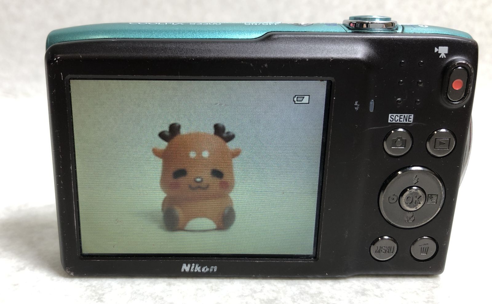 DH1111】訳有り Nikon COOLPIX S3300 コンパクトデジタルカメラ