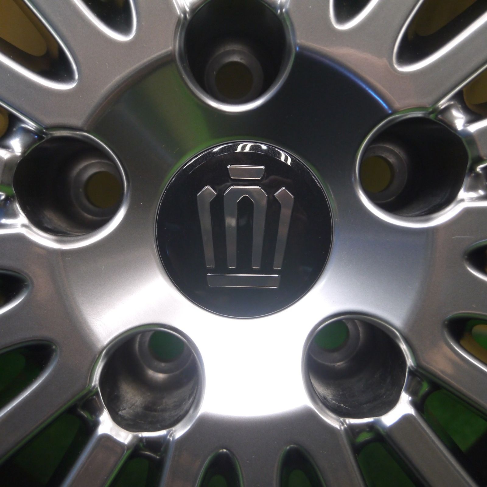 新車外し 24年 トヨタ 30系 クラウン セダン 純正 235 55R19 ダンロップ SPスポーツマックス 050 PCD120 5H 4100103Hノ FFCRYSTALESIA_COM