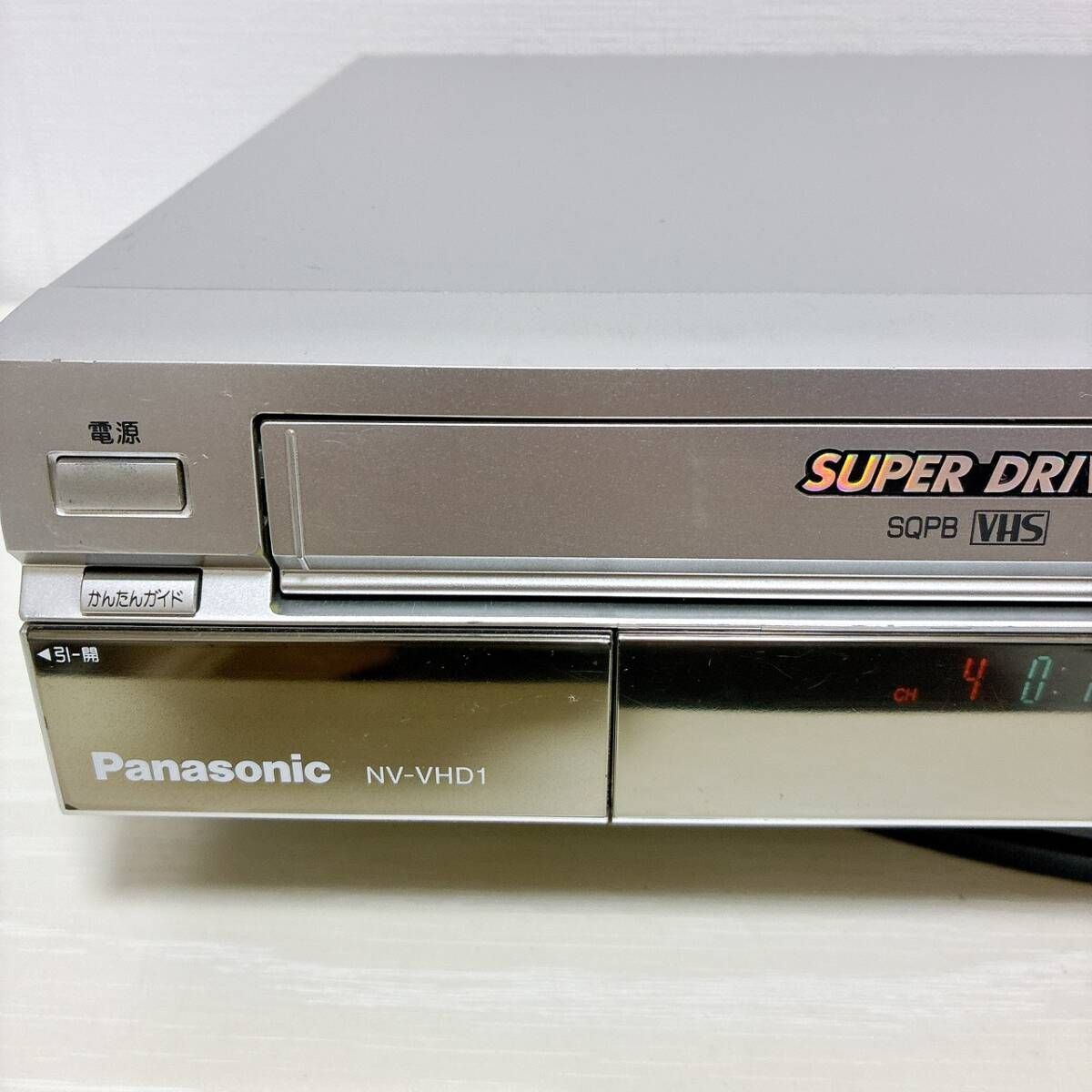 ビデオ一体型DVDプレーヤー NV-VHD1