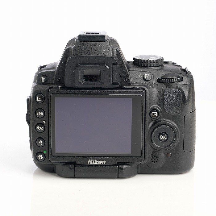 Nikon D5000