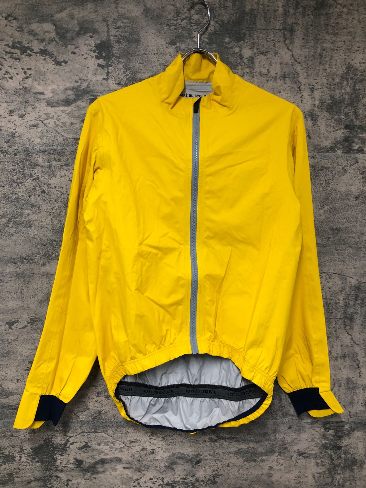 JF393 カフェドシクリステ Cafe du Cycliste ウィンドブレイカー 黄色 Mサイズ 汚れあり