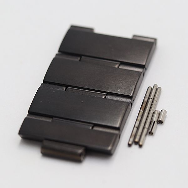 良品 ポールスミス クローズドアイズ 純正コマ 4コマ ブラック 18ｍｍ用 メンズ腕時計用 AOY 2000000 NSK