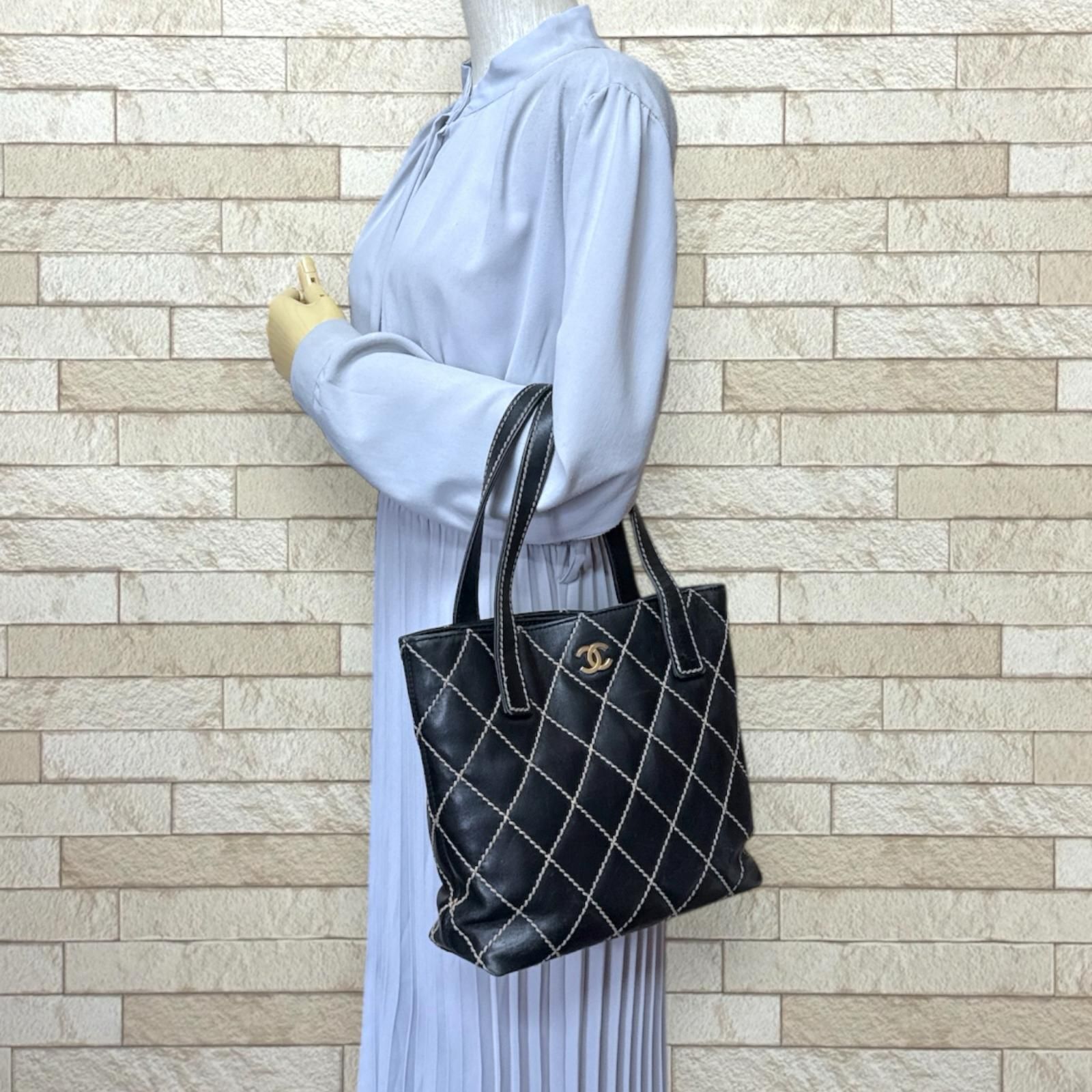 美品 シャネル ワイルドステッチ カーフ レザー ハンドバッグ シリアルあり 楽天市場】シャネル CHANEL ワイルドステッチ ハンドバッグ