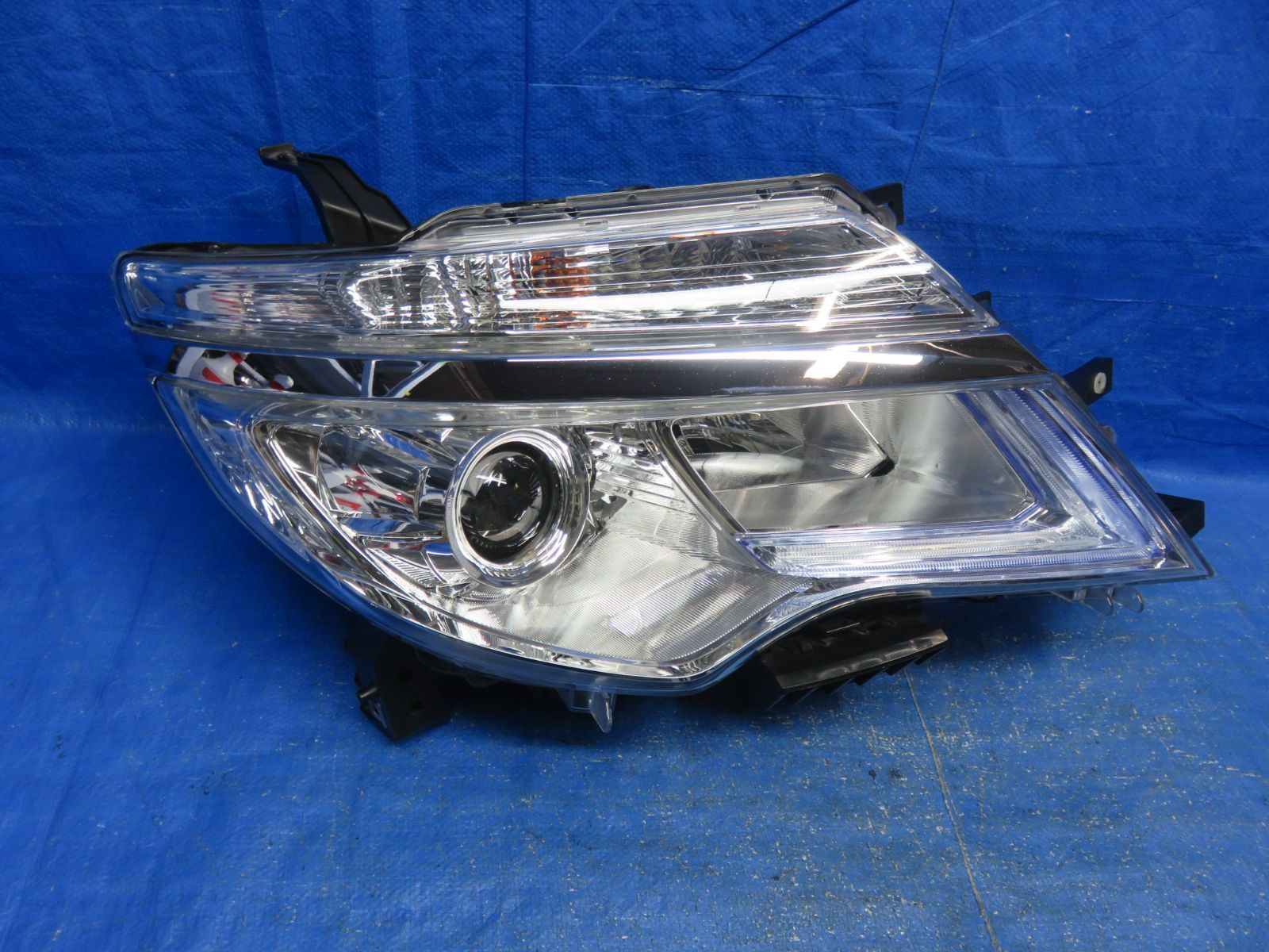 LA6895 点灯OK 日産 セレナ C26 後期 ヘッドライト LED ヘッドランプ 左右セット 純正 KOITO 100-23683 刻印T NC26 FC26 FNC26 USTAUSTRALIA_COM_AU