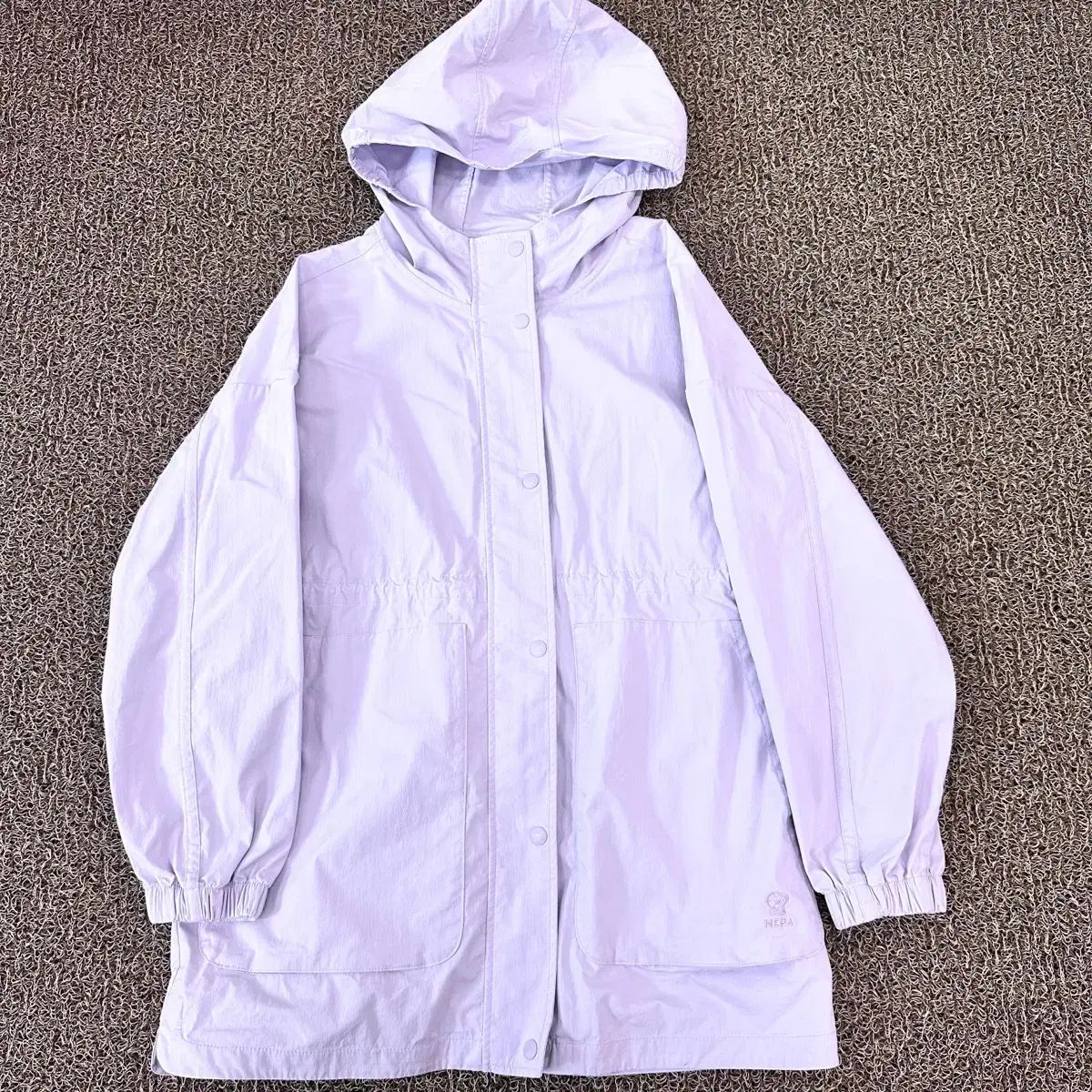 NEPA(ネパ) キッズ フード ウィンドブレーカー ジャケット 155 サイズ 紫