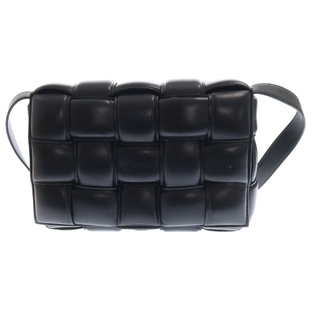 BOTTEGA VENETA ボッテガヴェネタ マキシイントレチャート パデット カセット レザーショルダーバッグ ブラック