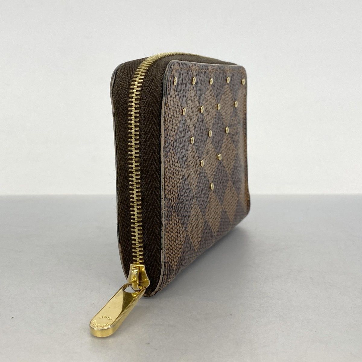 ルイヴィトン【未使用に近い】ダミエ　エベヌ　ジッピーパース　小銭入れ ルイヴィトン【未使用に近い】ダミエ エベヌ ジッピーコインパース