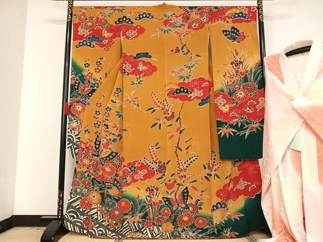 平和屋着物○豪華振袖・長襦袢セット 紅型 舞蝶草花文 鬼しぼ縮緬 正絹  