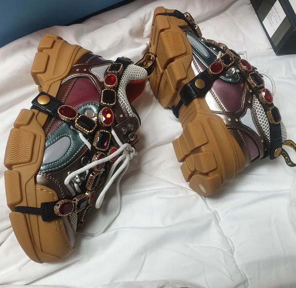 新品未使用　GUCCI フラッシュトレッククリスタルスニーカー GUCCI・シューズ・フラッシュトレック クリスタル スニーカー