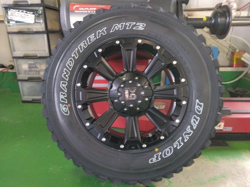 4本 デリカD5 RAV4 CX5 タイヤホイールセット DUNLOP GRANDTREK MT2 225|75R16 16インチ LEXXEL DeathRock