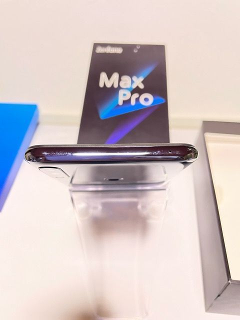 美品 SIMフリー☆ X01BDA ZenFone Max Pro (M2) - メルカリ