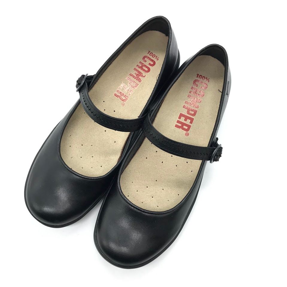 CAMPER |
