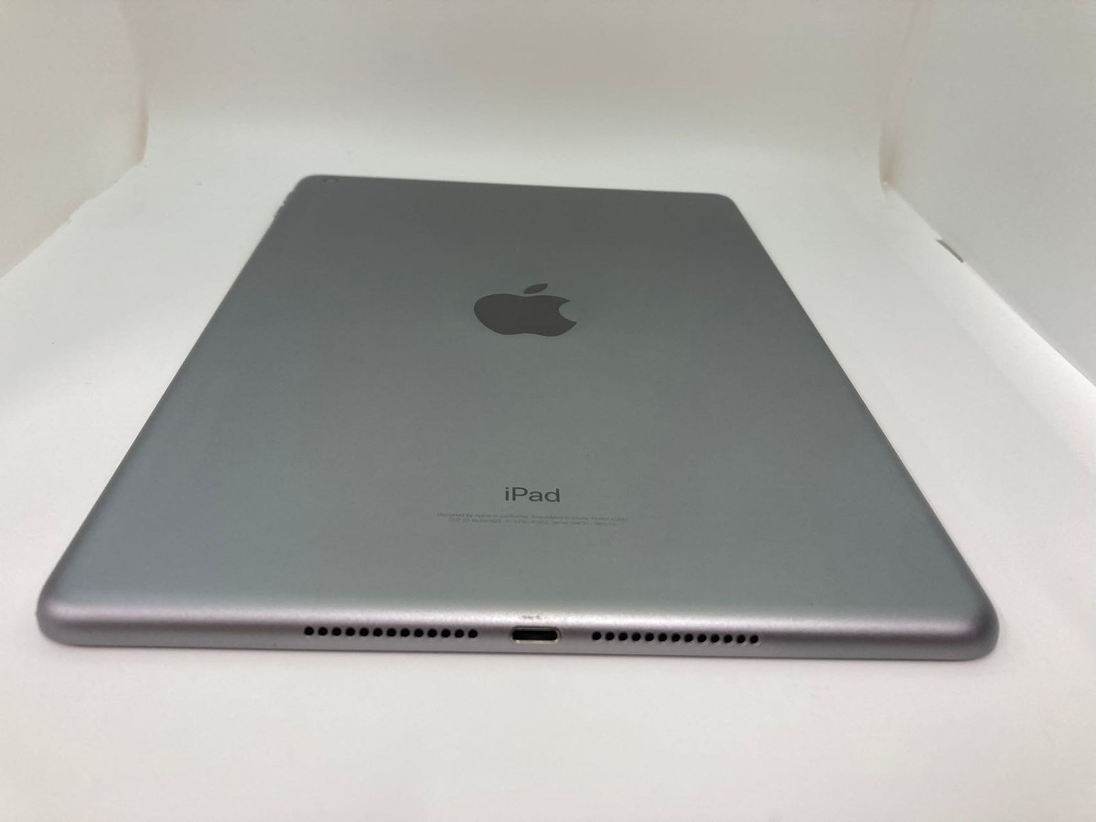 美品 iPad 第5世代 128GB スペースグレイ - バッテリー84%・フルセット