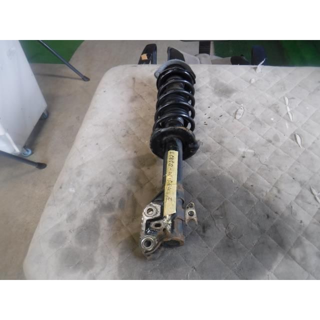 ムーヴコンテ DBA-L585S 左フロントストラット