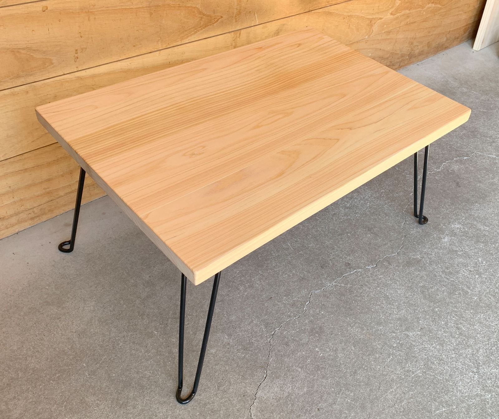 ヒノキ集成材の折りたたみテーブル ちゃぶ台 T149