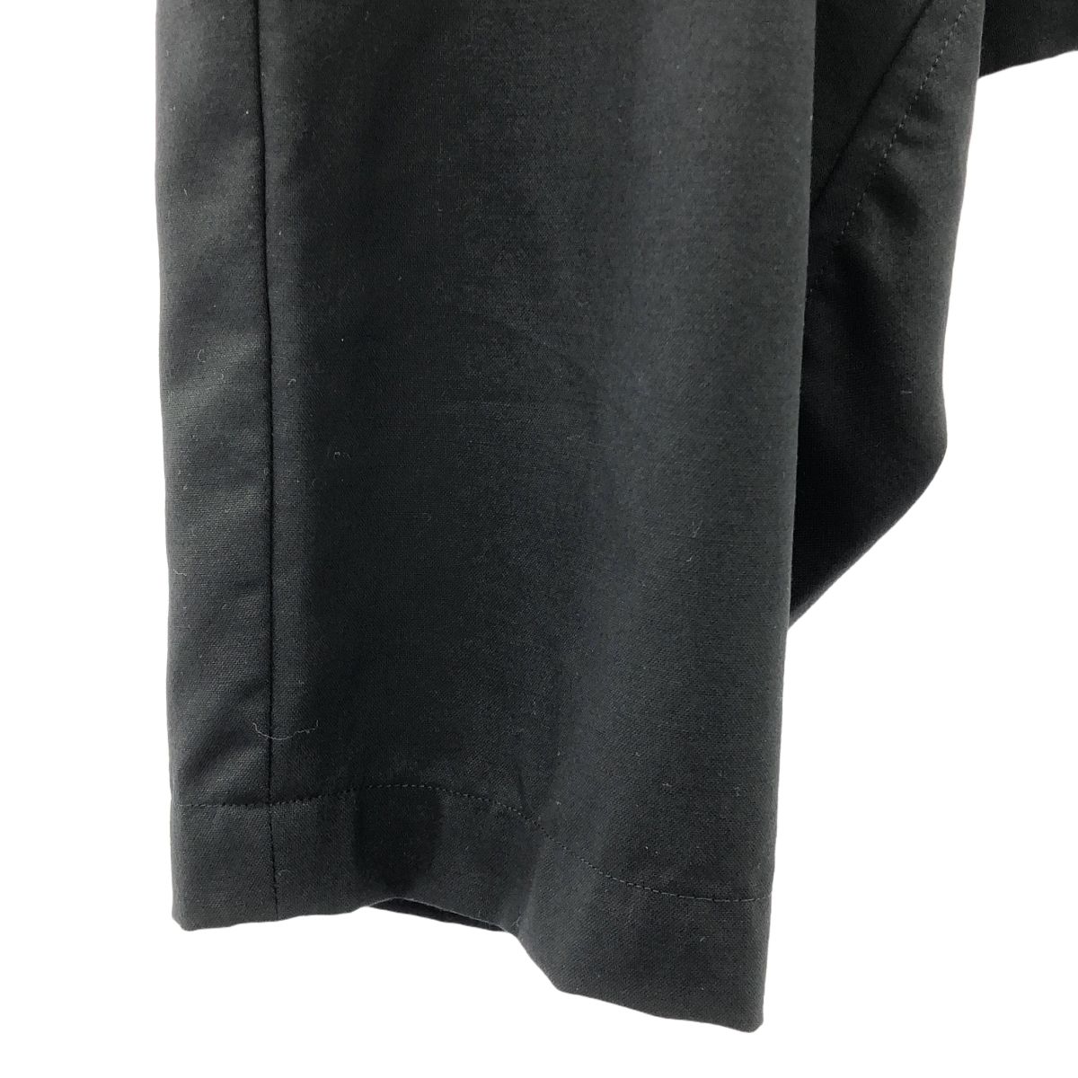 des GARCONS