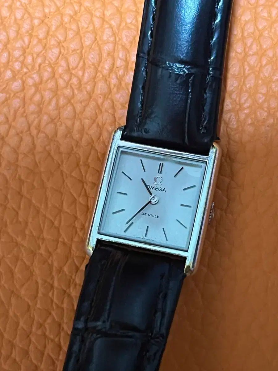 OMEGA オメガ デ ヴィル タンク