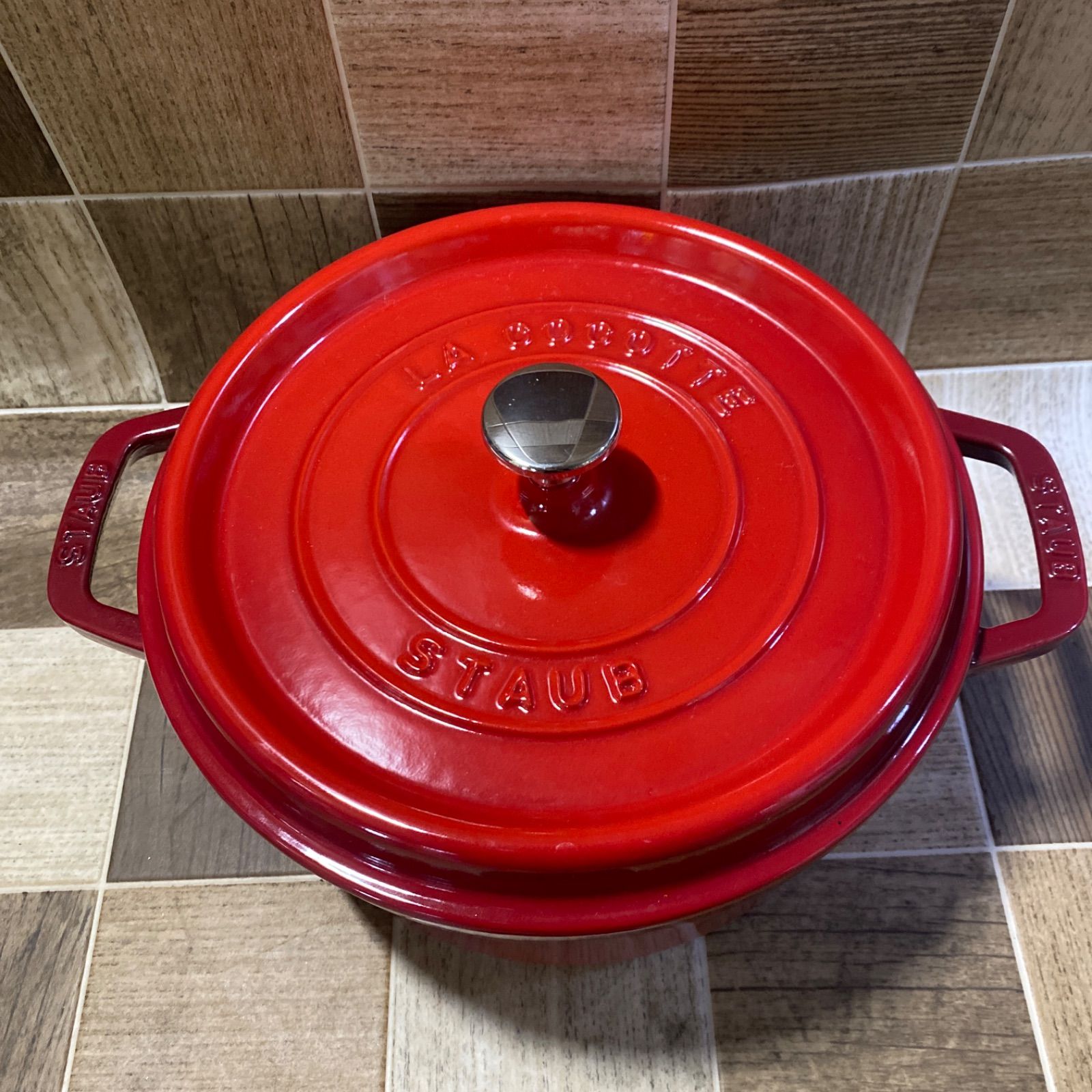 STAUB LA COCOTTE ストウブ ピコ ココット ラウンド 24cm ホーロー鍋 チェリーレッド