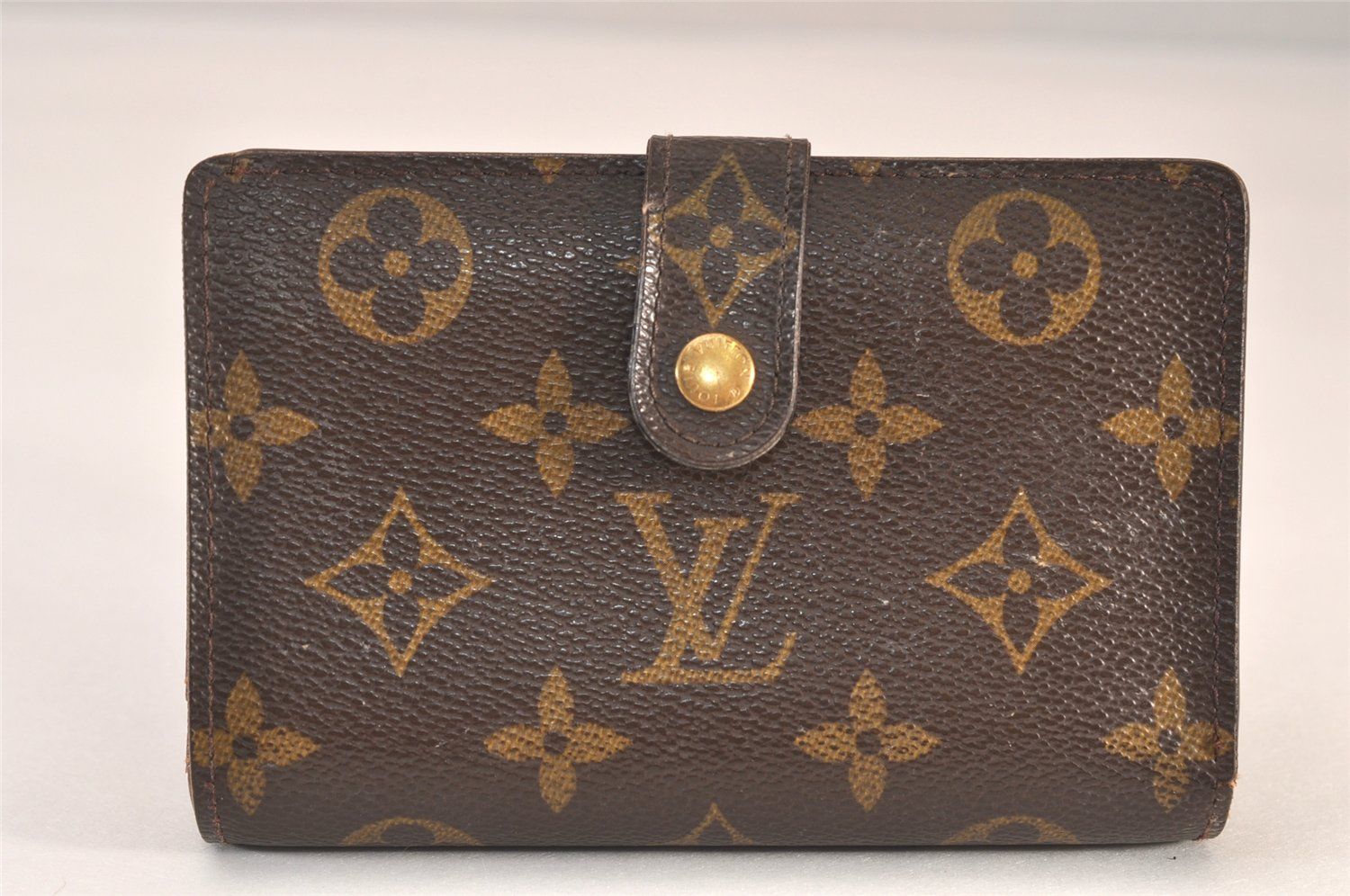 LOUIS VUITTON ポルトモネ ビエ ヴィエノワ 二つ折り財布 エピ LOUIS VUITTON ポルトモネ ビエ ヴィエノワ 二つ折り財布 エピ