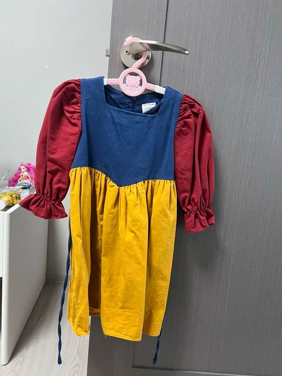 【雷市場（ポンジャン）商品韓国直送】 ワンピース 白雪姫の服 女の子服