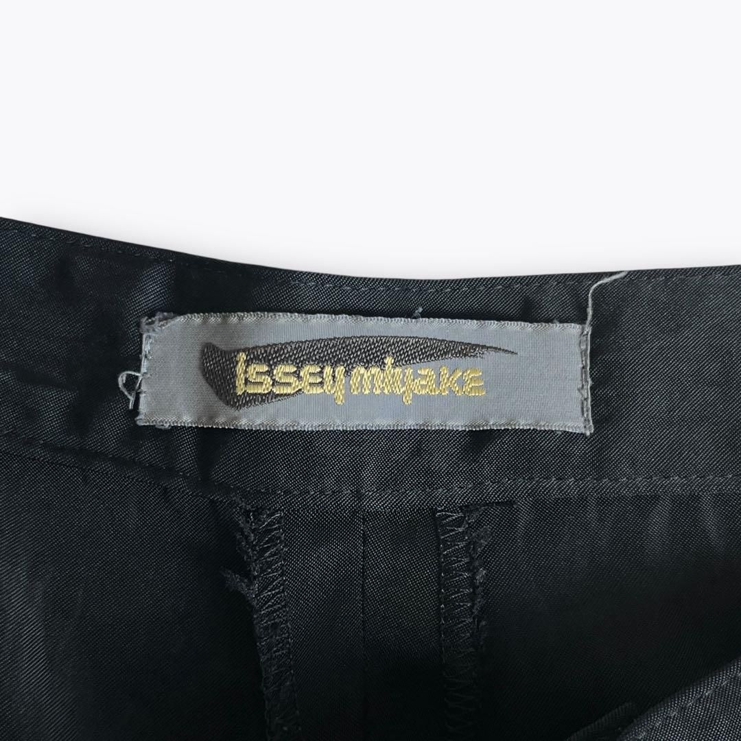 ギミック ナイロンパンツ