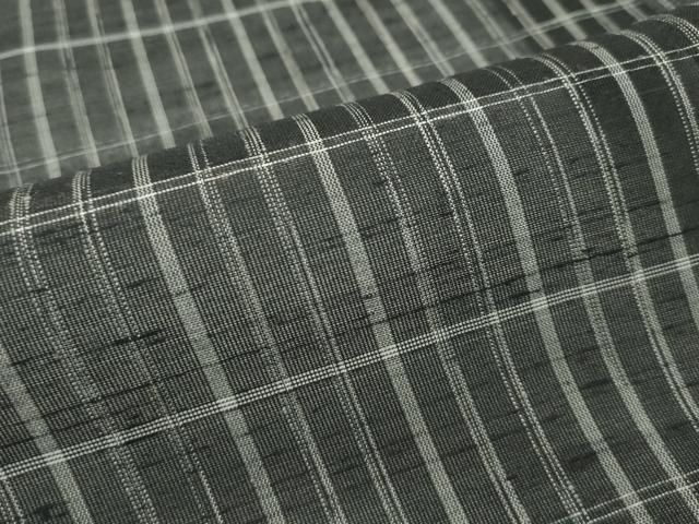 半衿刺繍