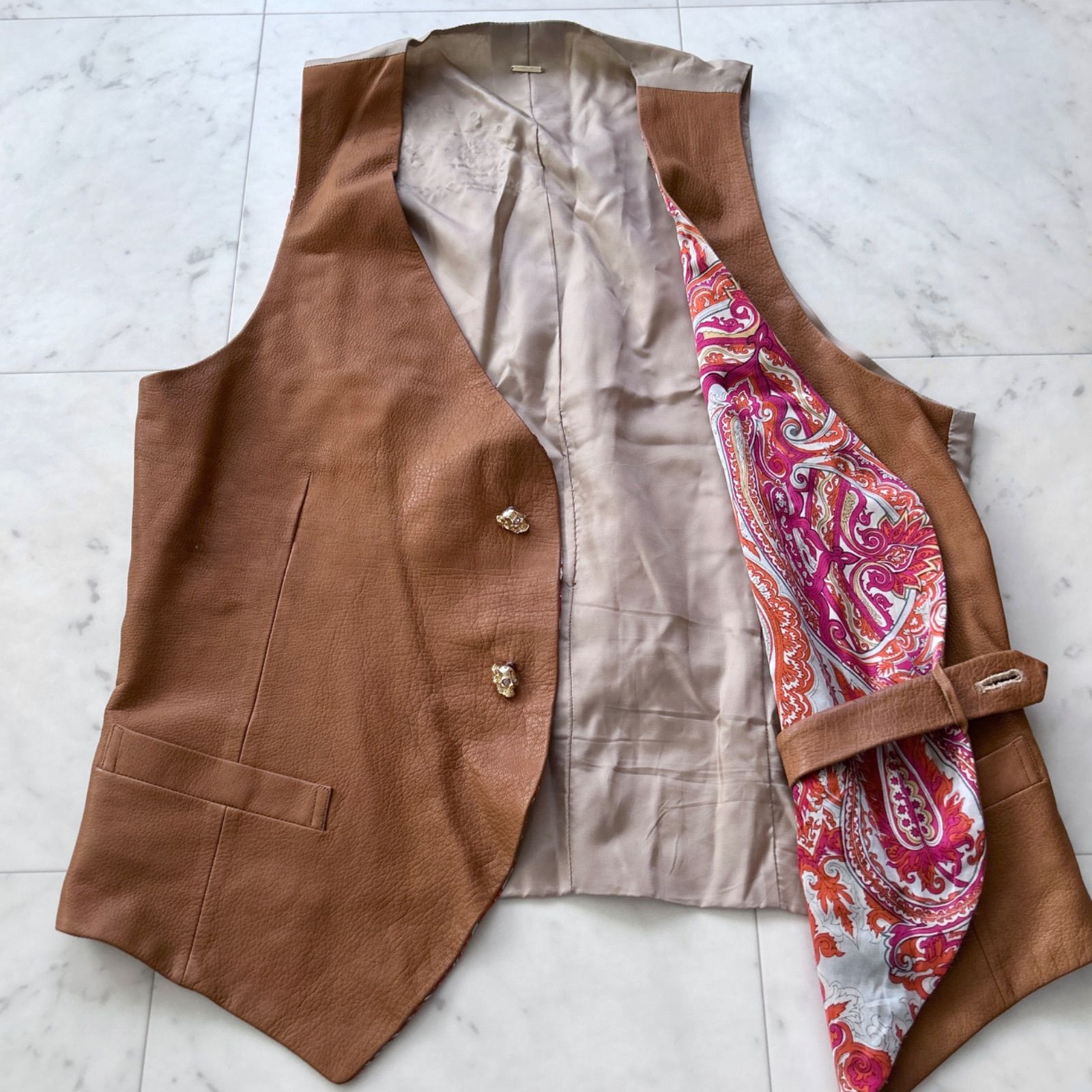 FranCisT_MOR.K.S フランシストモークス スカルボタン ディアスキン 鹿革 レザーベスト リバーシブル ペイズリー柄 サイズ4