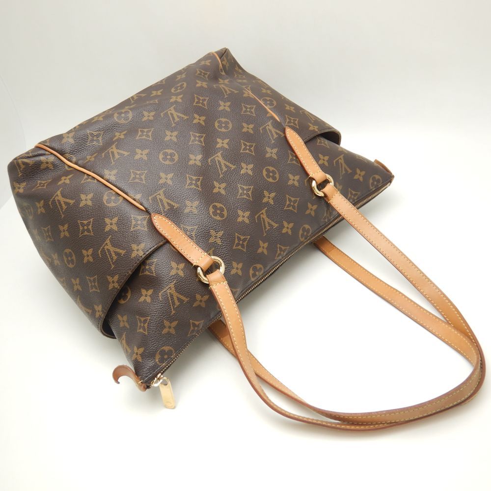 LOUIS VUITTON ルイヴィトン モノグラム トータリーMM M56689 トート